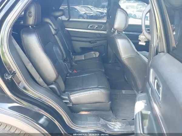 1FM5K8GT9HGA00320 2017 FORD EXPLORER - Image 8