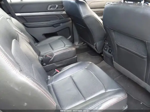 1FM5K8GT9HGA06506 2017 FORD EXPLORER - Image 8