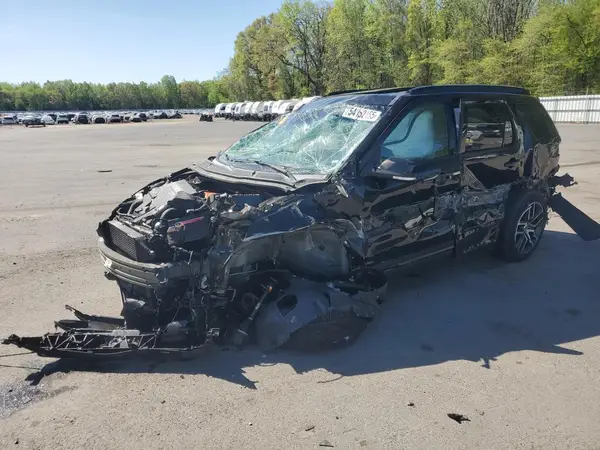 1FM5K8GT9HGA07039 2017 FORD EXPLORER - Image 1