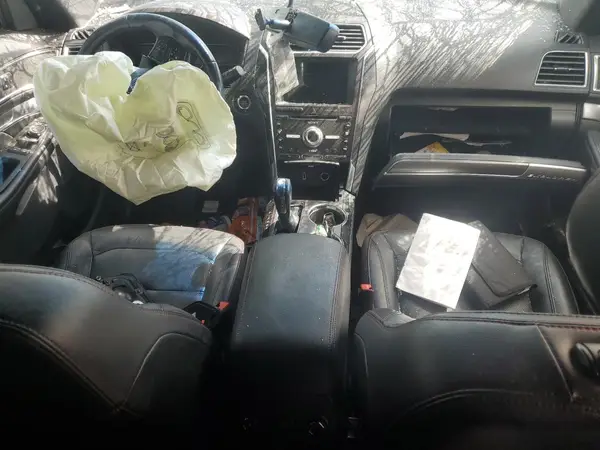 1FM5K8GT9HGA07039 2017 FORD EXPLORER - Image 8