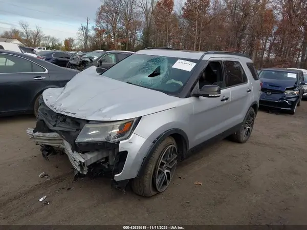 1FM5K8GT9HGA67449 2017 FORD EXPLORER - Image 2