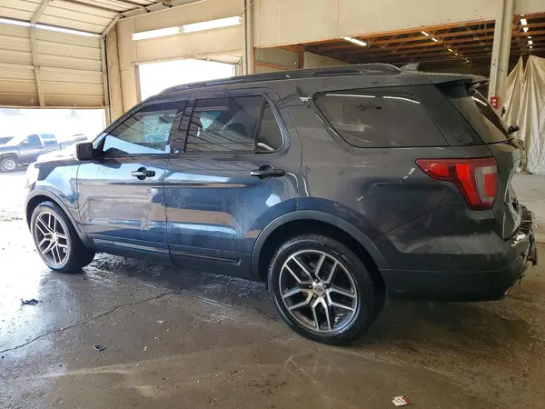 1FM5K8GT9HGB42862 2017 FORD EXPLORER - Image 2