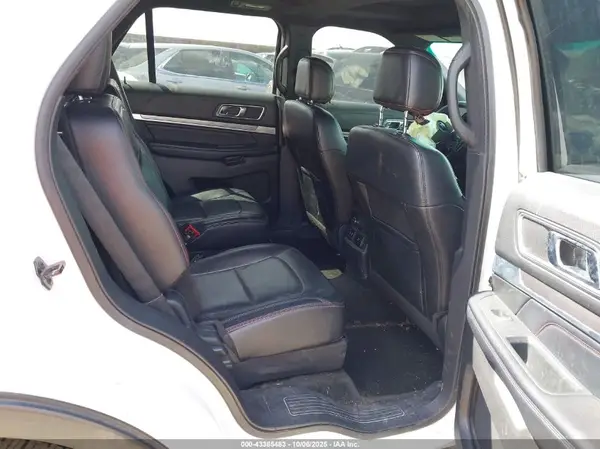 1FM5K8GT9HGB50234 2017 FORD EXPLORER - Image 8
