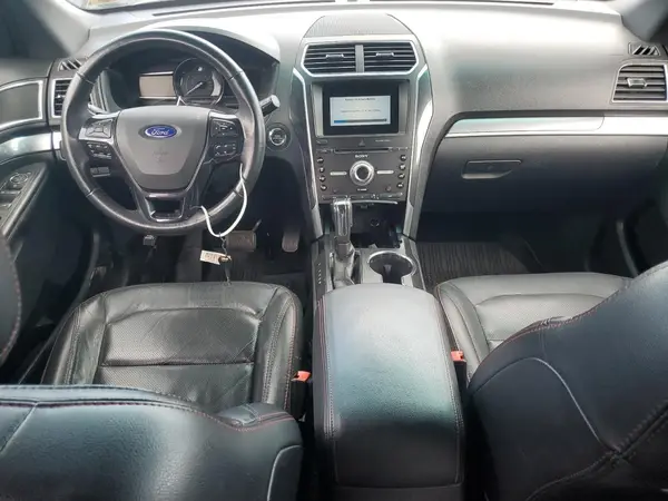 1FM5K8GT9HGB80981 2017 FORD EXPLORER - Image 8