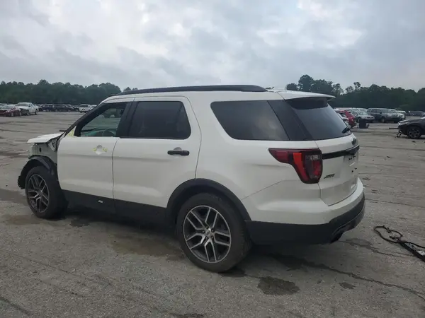 1FM5K8GT9HGC03871 2017 FORD EXPLORER - Image 2