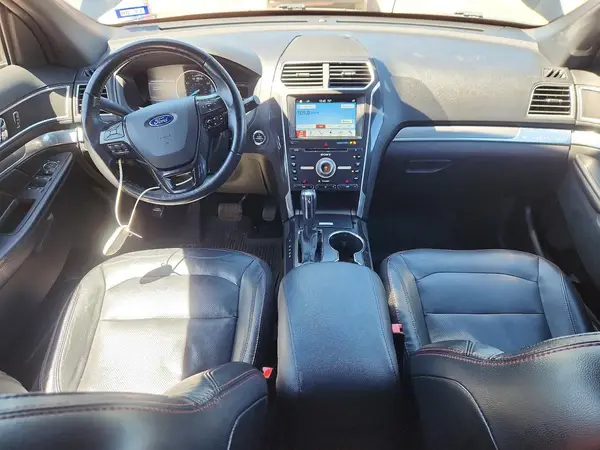 1FM5K8GT9HGC22940 2017 FORD EXPLORER - Image 8