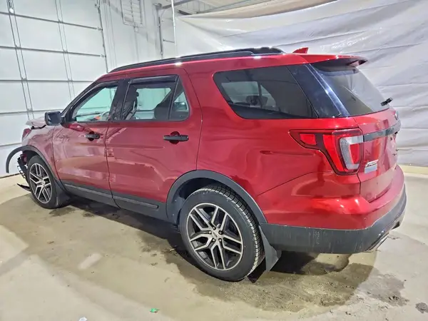 1FM5K8GT9HGD32855 2017 FORD EXPLORER - Image 2