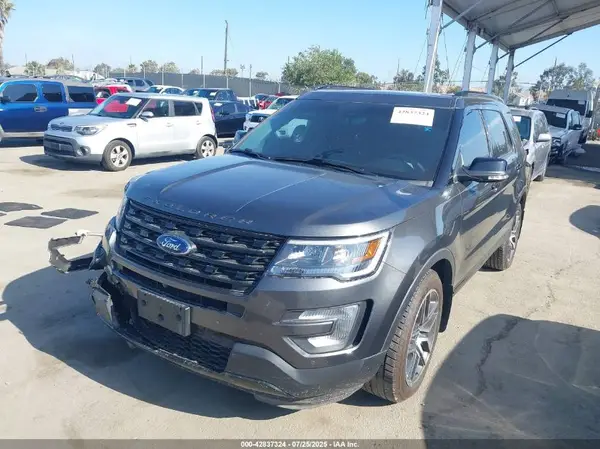 1FM5K8GT9HGD42673 2017 FORD EXPLORER - Image 2