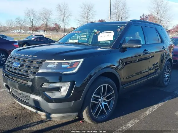 1FM5K8GT9HGD47470 2017 FORD EXPLORER - Image 2
