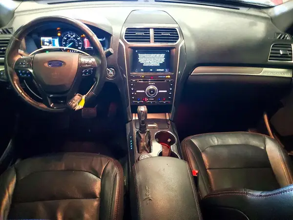 1FM5K8GT9HGD60493 2017 FORD EXPLORER - Image 8