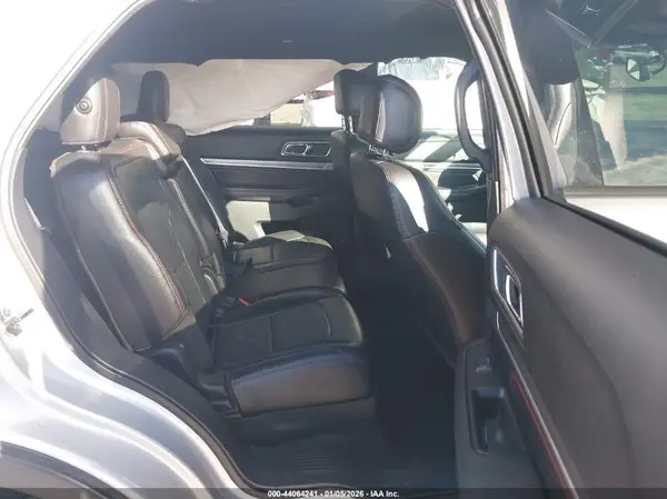 1FM5K8GT9HGD66472 2017 FORD EXPLORER - Image 8