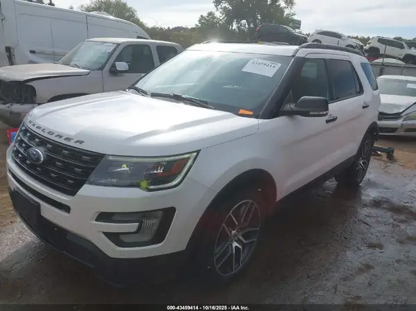 1FM5K8GT9HGD95857 2017 FORD EXPLORER - Image 2