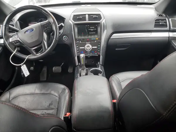 1FM5K8GT9HGE06260 2017 FORD EXPLORER - Image 8