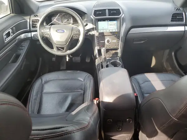 1FM5K8GT9HGE07182 2017 FORD EXPLORER - Image 8