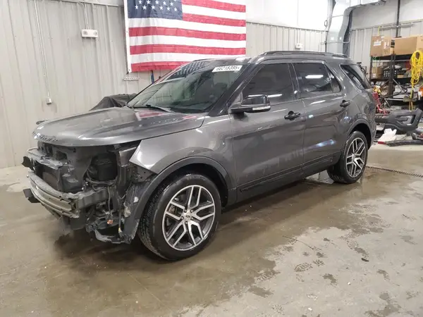 1FM5K8GT9HGE37718 2017 FORD EXPLORER - Image 1