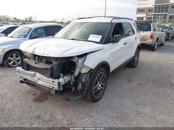 1FM5K8GT9JGA50978 2018 FORD EXPLORER - Image 2