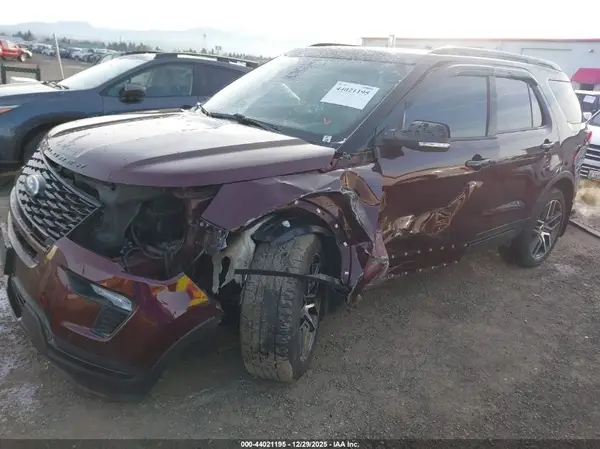 1FM5K8GT9JGA60538 2018 FORD EXPLORER - Image 2