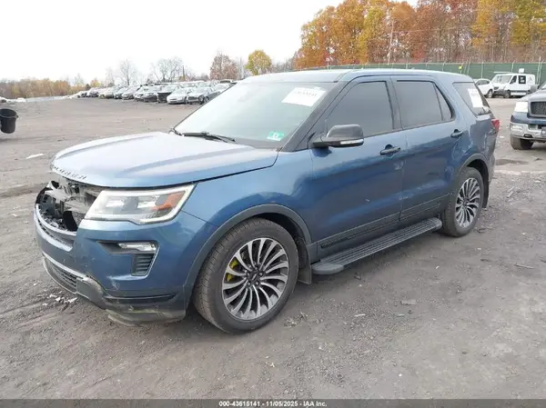 1FM5K8GT9JGA86735 2018 FORD EXPLORER - Image 2