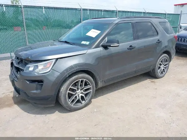 1FM5K8GT9JGC01849 2018 FORD EXPLORER - Image 2