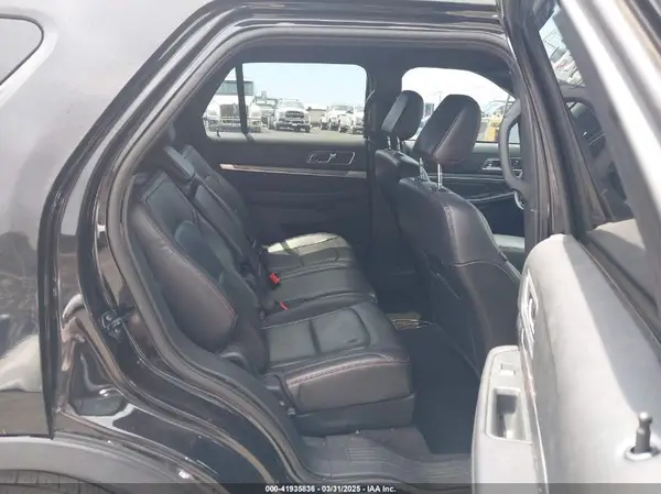 1FM5K8GT9KGA10143 2019 FORD EXPLORER - Image 8