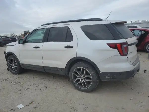 1FM5K8GT9KGA50111 2019 FORD EXPLORER - Image 2