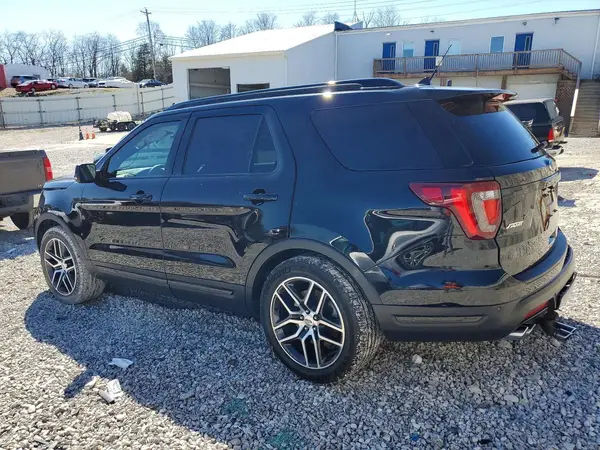 1FM5K8GT9KGA72836 2019 FORD EXPLORER - Image 2