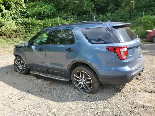 1FM5K8GT9KGB00263 2019 FORD EXPLORER - Image 2