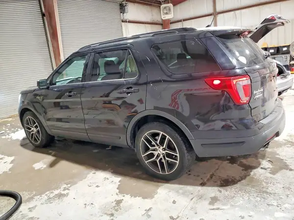 1FM5K8GT9KGB07598 2019 FORD EXPLORER - Image 2