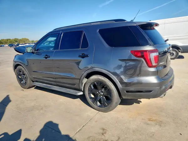 1FM5K8GT9KGB52928 2019 FORD EXPLORER - Image 2