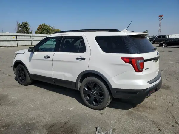 1FM5K8GT9KGB54159 2019 FORD EXPLORER - Image 2
