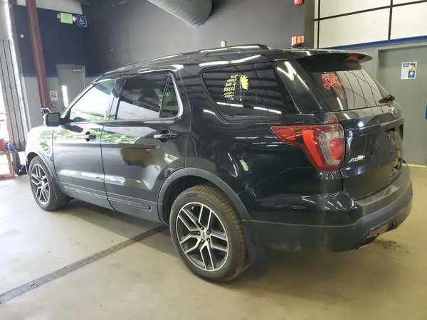 1FM5K8GTXGGA31218 2016 FORD EXPLORER - Image 2