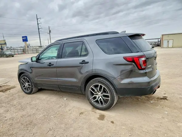 1FM5K8GTXGGA75896 2016 FORD EXPLORER - Image 2