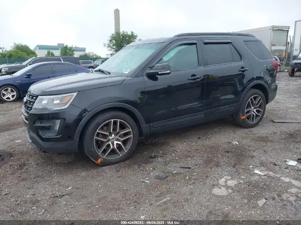 1FM5K8GTXGGA82038 2016 FORD EXPLORER - Image 2