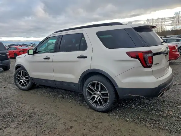 1FM5K8GTXGGB53142 2016 FORD EXPLORER - Image 2