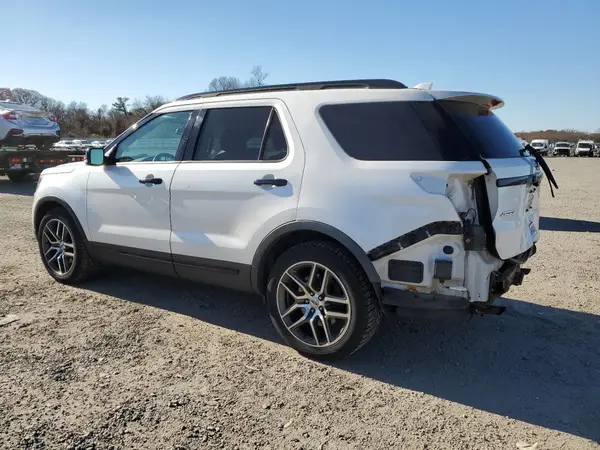 1FM5K8GTXGGB68563 2016 FORD EXPLORER - Image 2