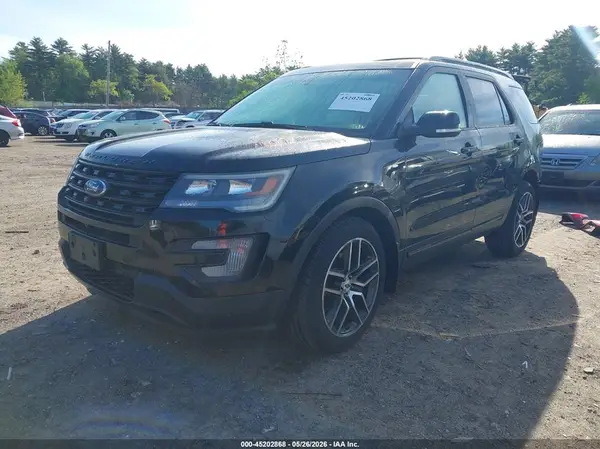 1FM5K8GTXGGC00010 2016 FORD EXPLORER - Image 2