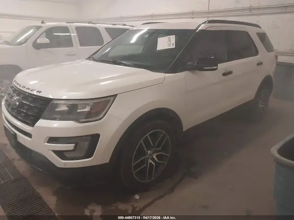 1FM5K8GTXGGC04686 2016 FORD EXPLORER - Image 2
