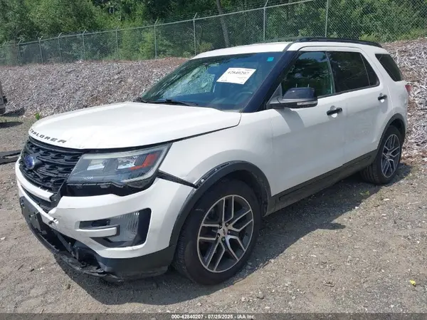 1FM5K8GTXGGC79856 2016 FORD EXPLORER - Image 2