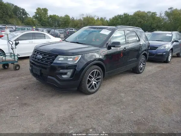 1FM5K8GTXGGD14119 2016 FORD EXPLORER - Image 2
