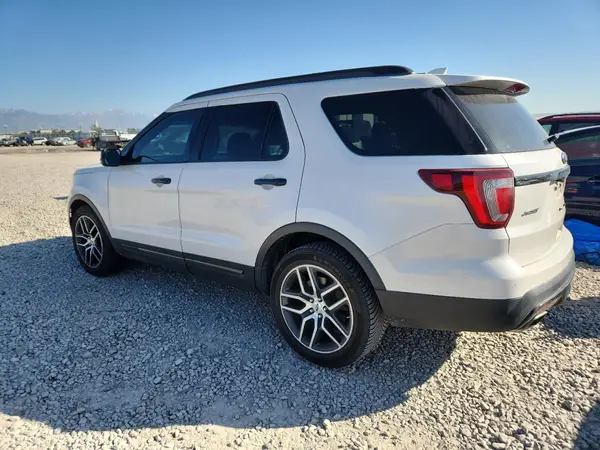 1FM5K8GTXHGA06322 2017 FORD EXPLORER - Image 2
