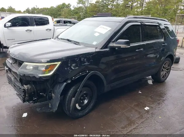 1FM5K8GTXHGA14212 2017 FORD EXPLORER - Image 2