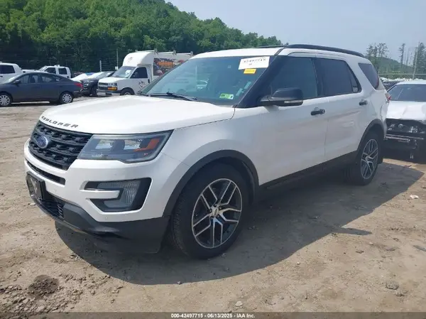 1FM5K8GTXHGA15263 2017 FORD EXPLORER - Image 2