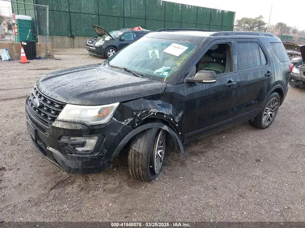1FM5K8GTXHGA53172 2017 FORD EXPLORER - Image 2