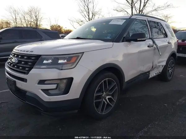 1FM5K8GTXHGA80520 2017 FORD EXPLORER - Image 2