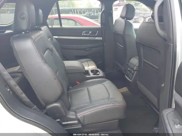 1FM5K8GTXHGB20532 2017 FORD EXPLORER - Image 8