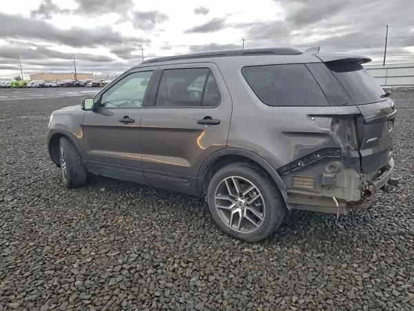1FM5K8GTXHGB40506 2017 FORD EXPLORER - Image 2