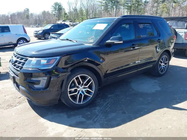 1FM5K8GTXHGB75241 2017 FORD EXPLORER - Image 2