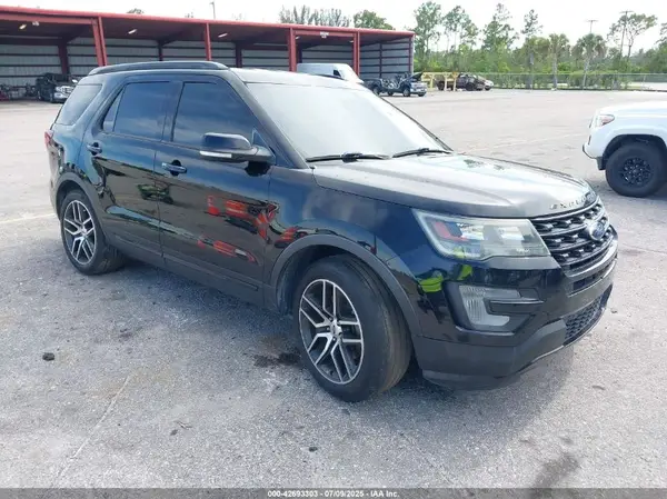 1FM5K8GTXHGC18220 2017 FORD EXPLORER - Image 1