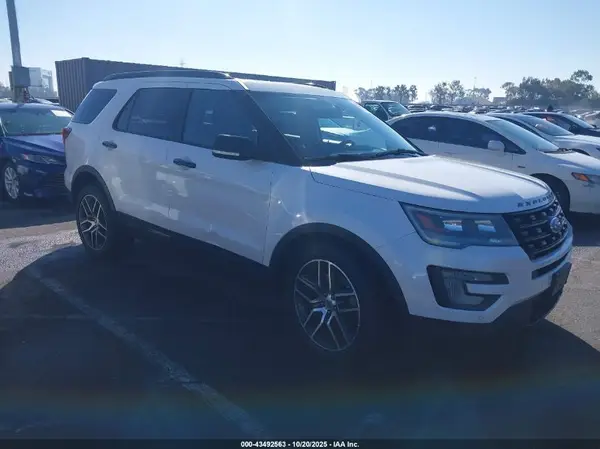 1FM5K8GTXHGD55268 2017 FORD EXPLORER - Image 1