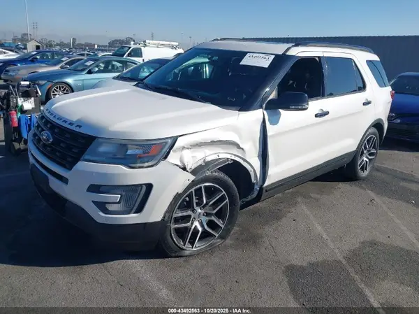 1FM5K8GTXHGD55268 2017 FORD EXPLORER - Image 2